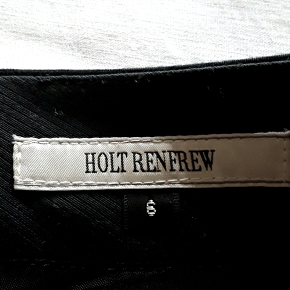 HOLT RENFREW mini sz 6 - Picture 3 of 7